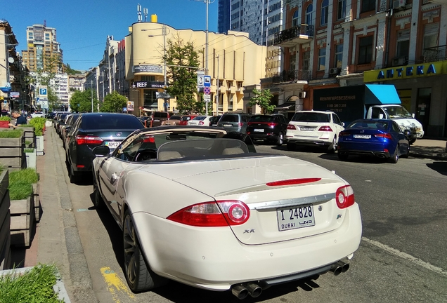 Jaguar XKR Convertible 2006