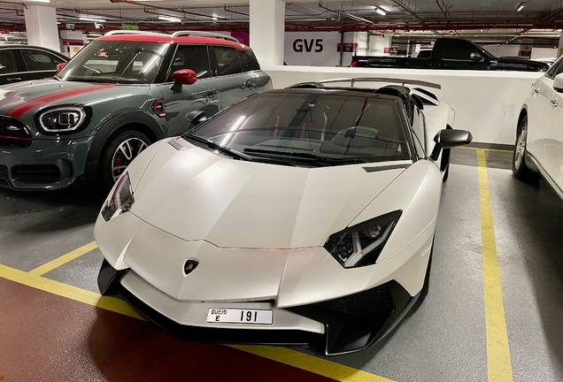 Lamborghini Aventador LP750-4 SuperVeloce Roadster