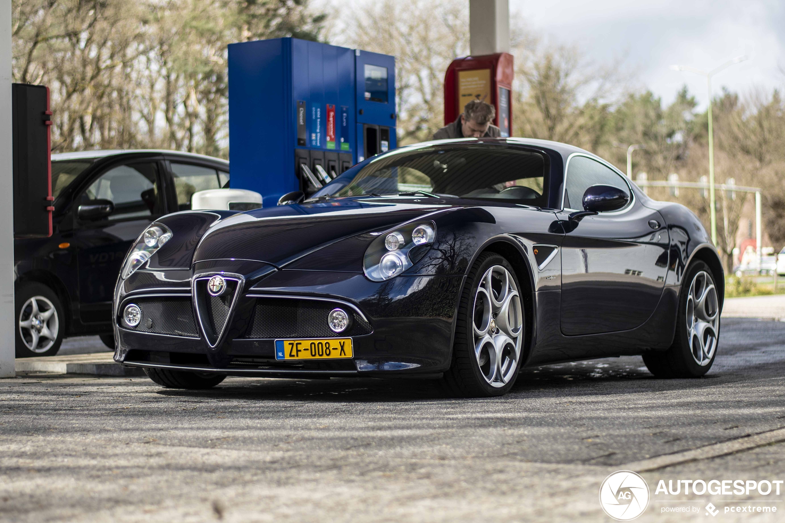 Alfa Romeo 8C Competizione