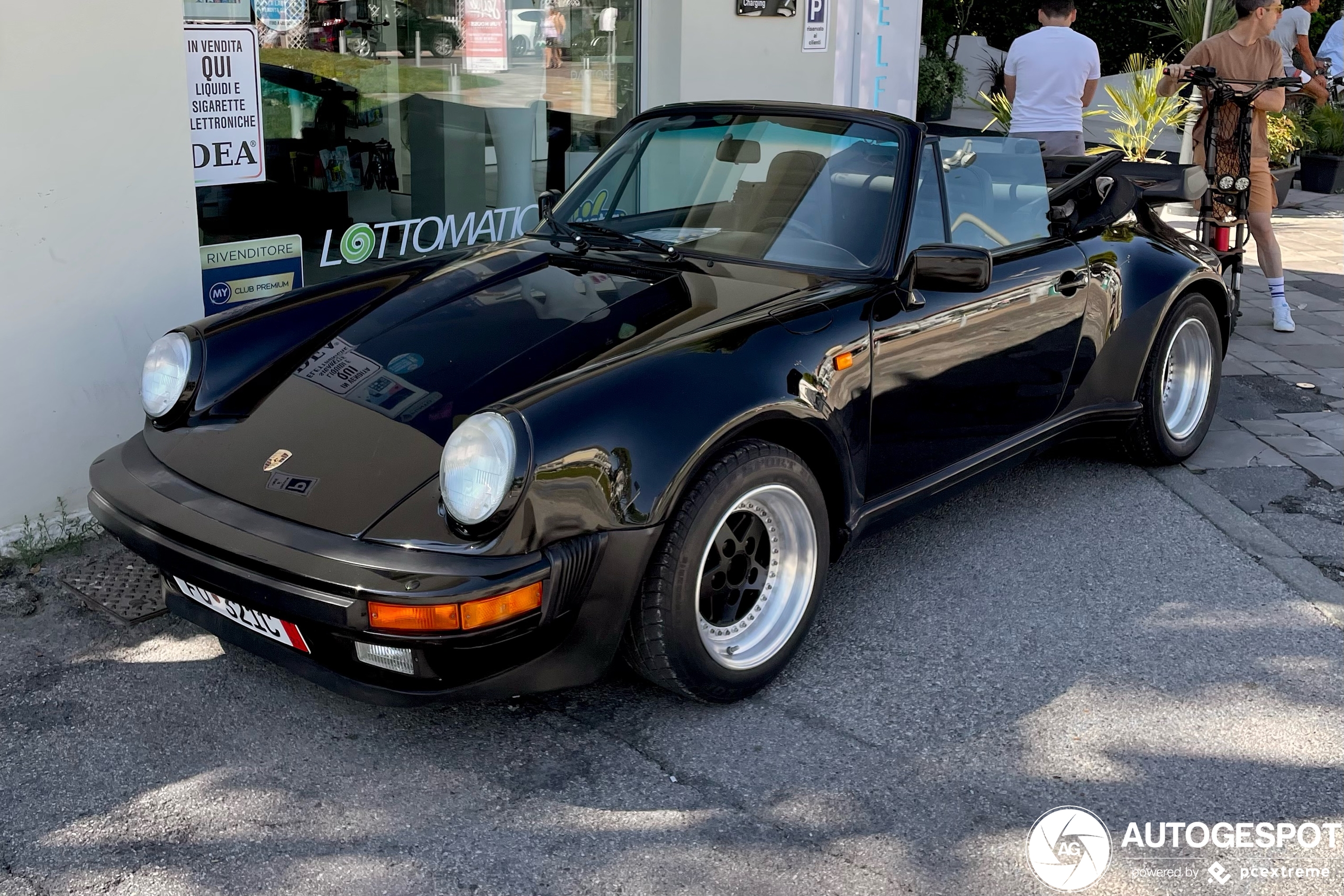 Porsche 930 Turbo Cabriolet