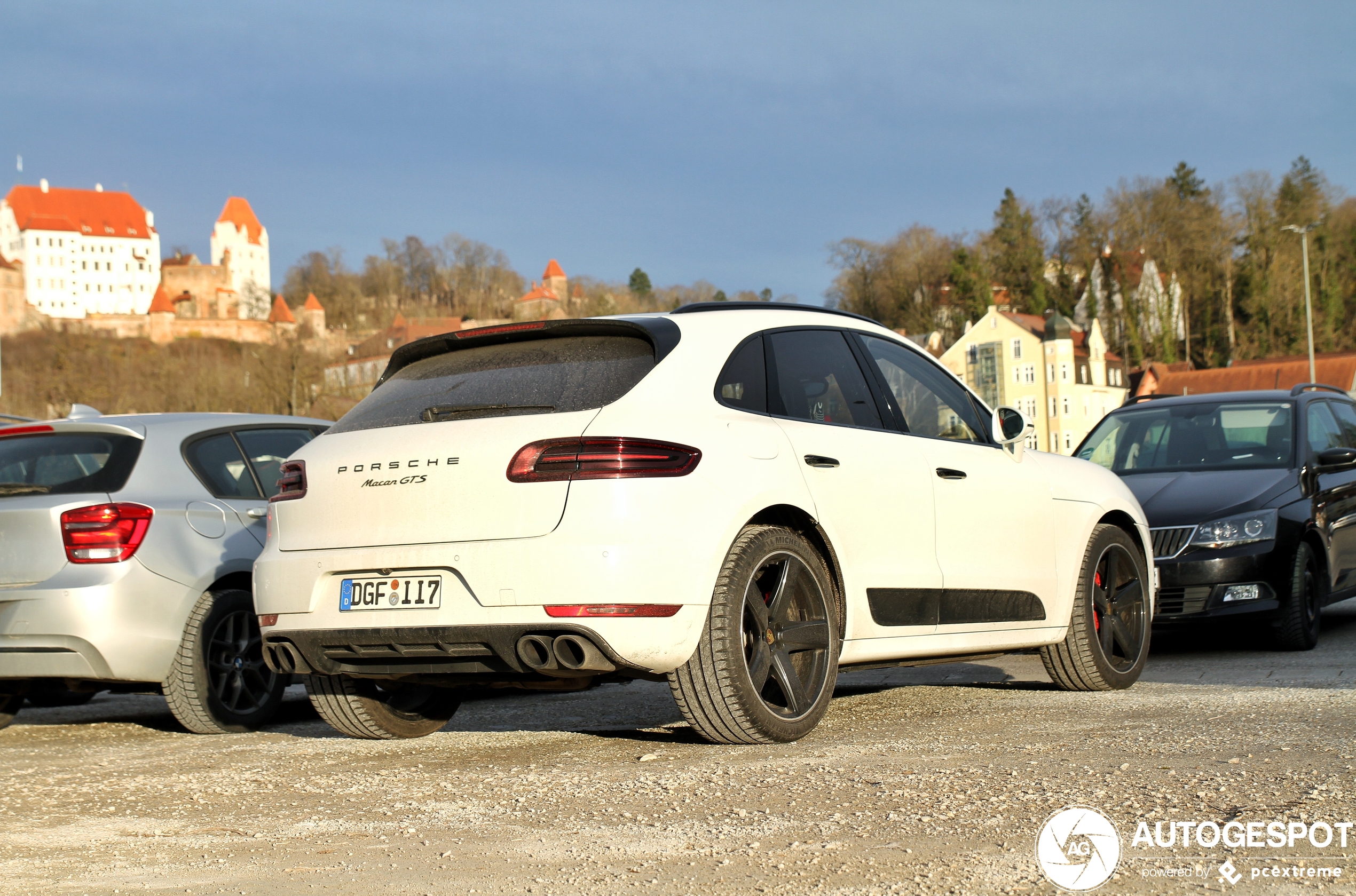 Porsche 95B Macan GTS