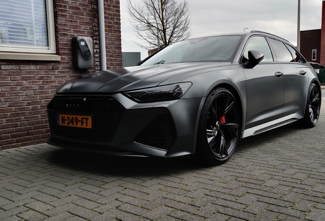 Audi RS6 Avant C8