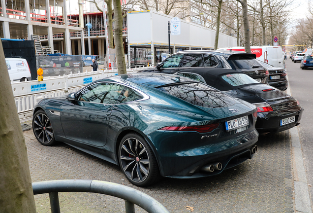 Jaguar F-TYPE R Coupé 2020