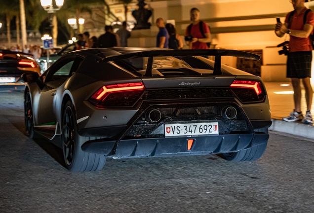 Lamborghini Huracán LP640-4 Performante