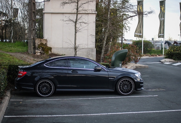 Mercedes-Benz C 63 AMG Coupé