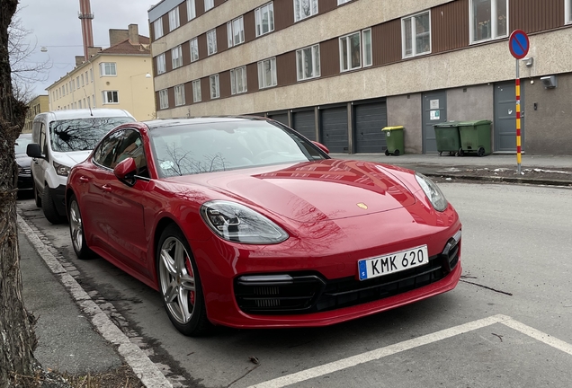 Porsche 971 Panamera GTS MkI