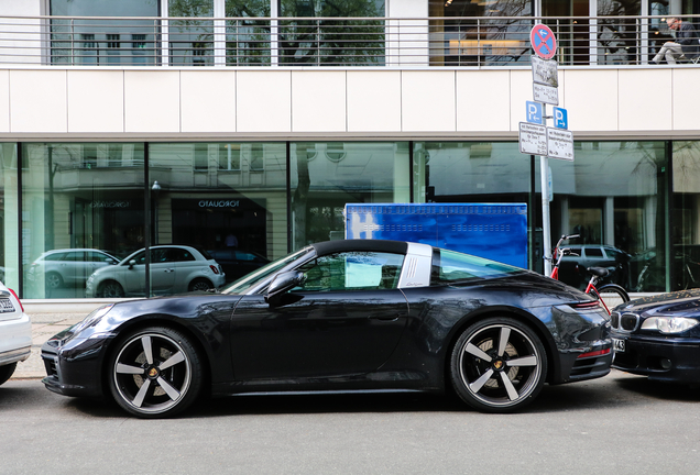 Porsche 992 Targa 4S