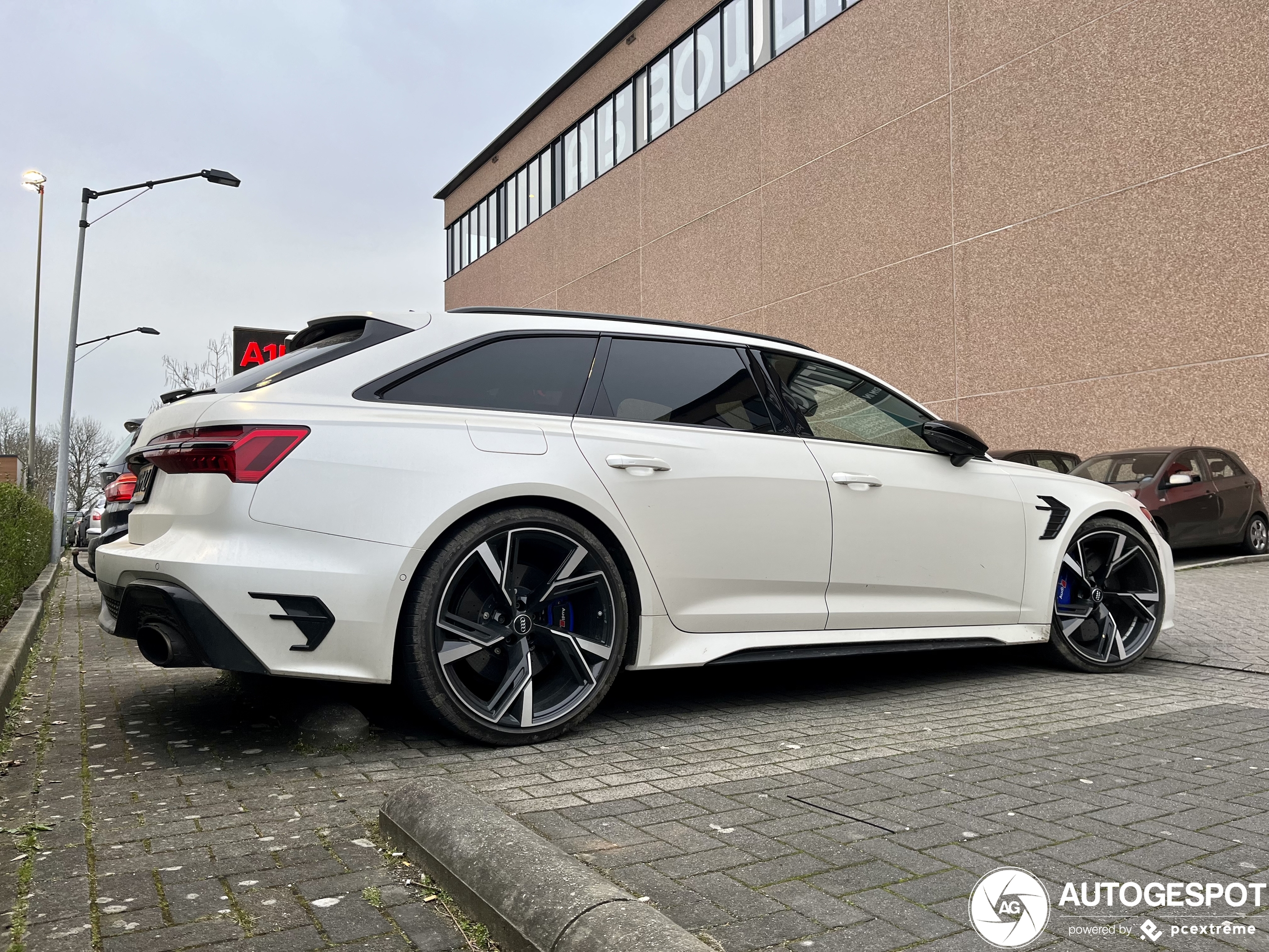 Audi RS6 Avant C8