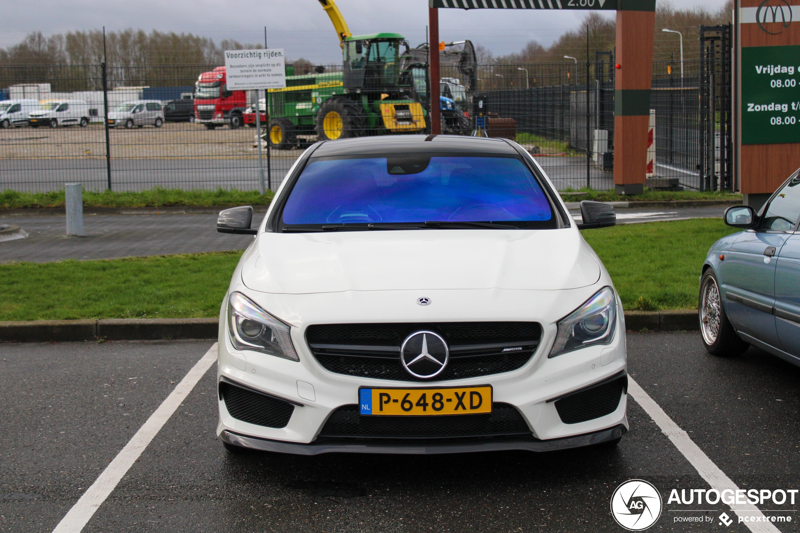 Mercedes-Benz CLA 45 AMG Shooting Brake