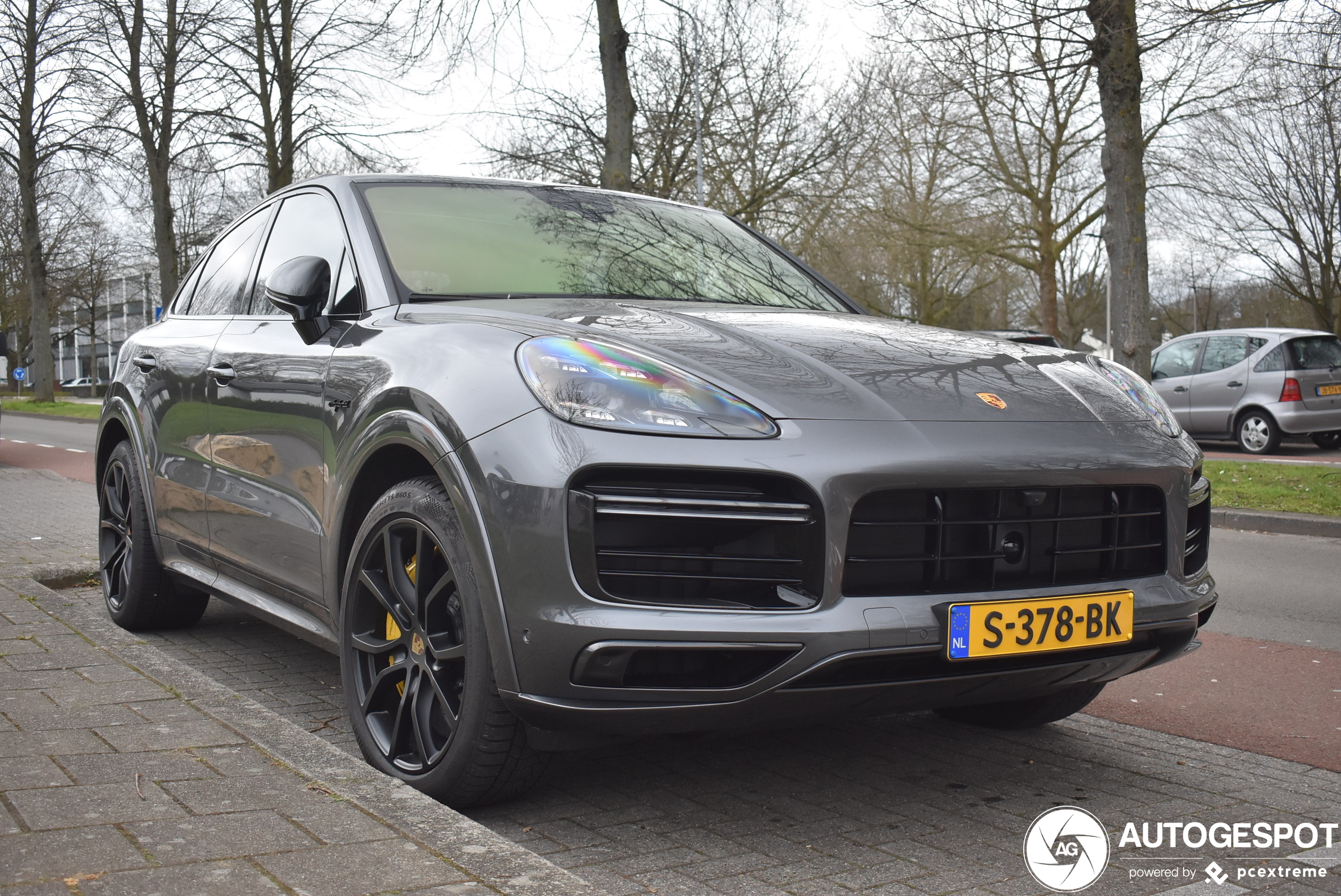 Porsche Cayenne Coupé Turbo S E-Hybrid