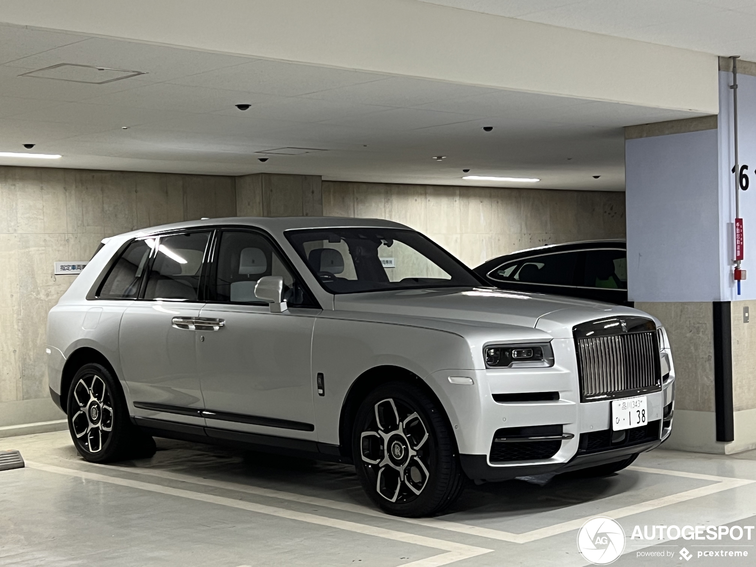 Rolls-Royce Cullinan Black Badge