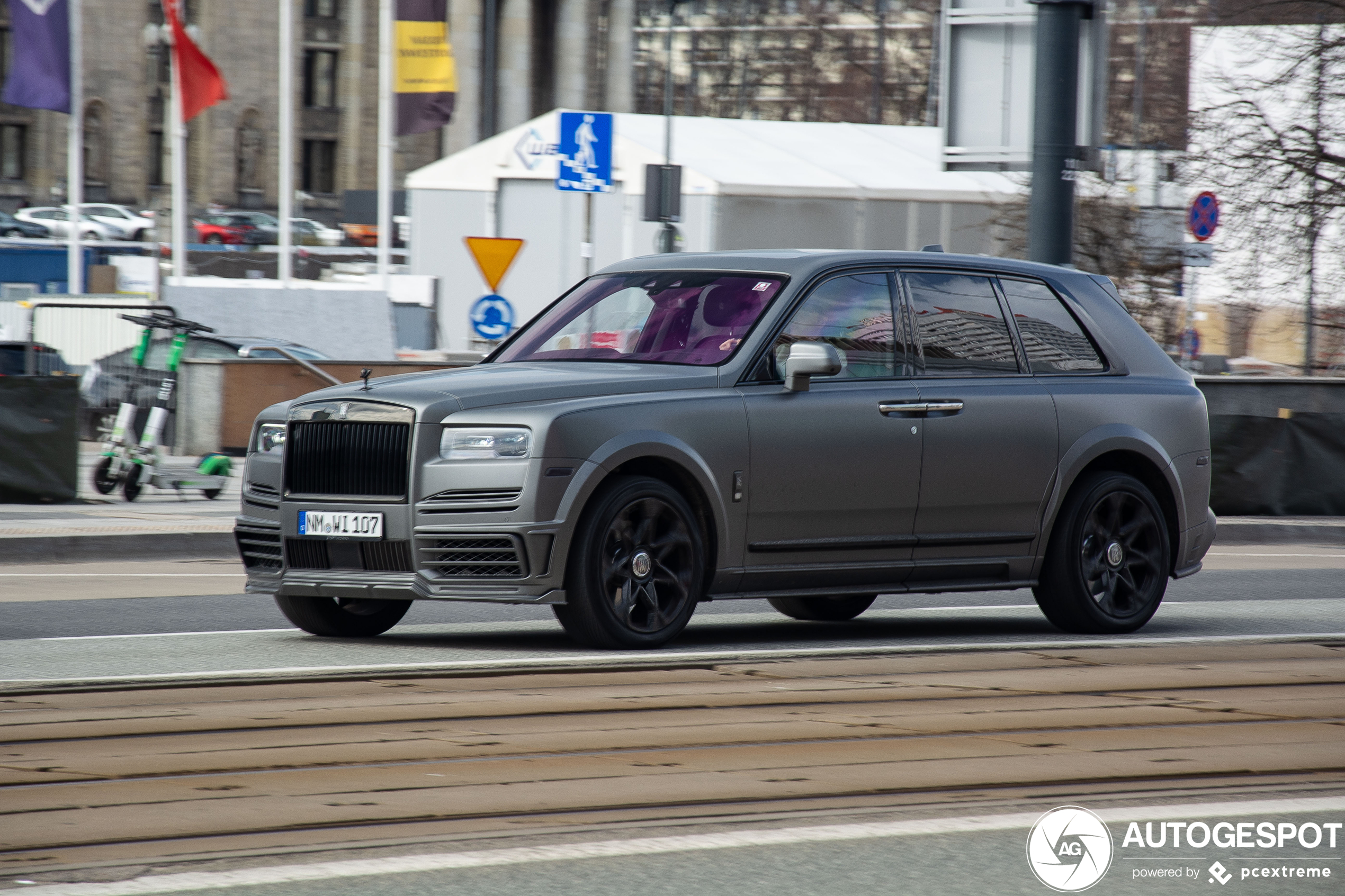 Rolls-Royce Mansory Cullinan Wide Body