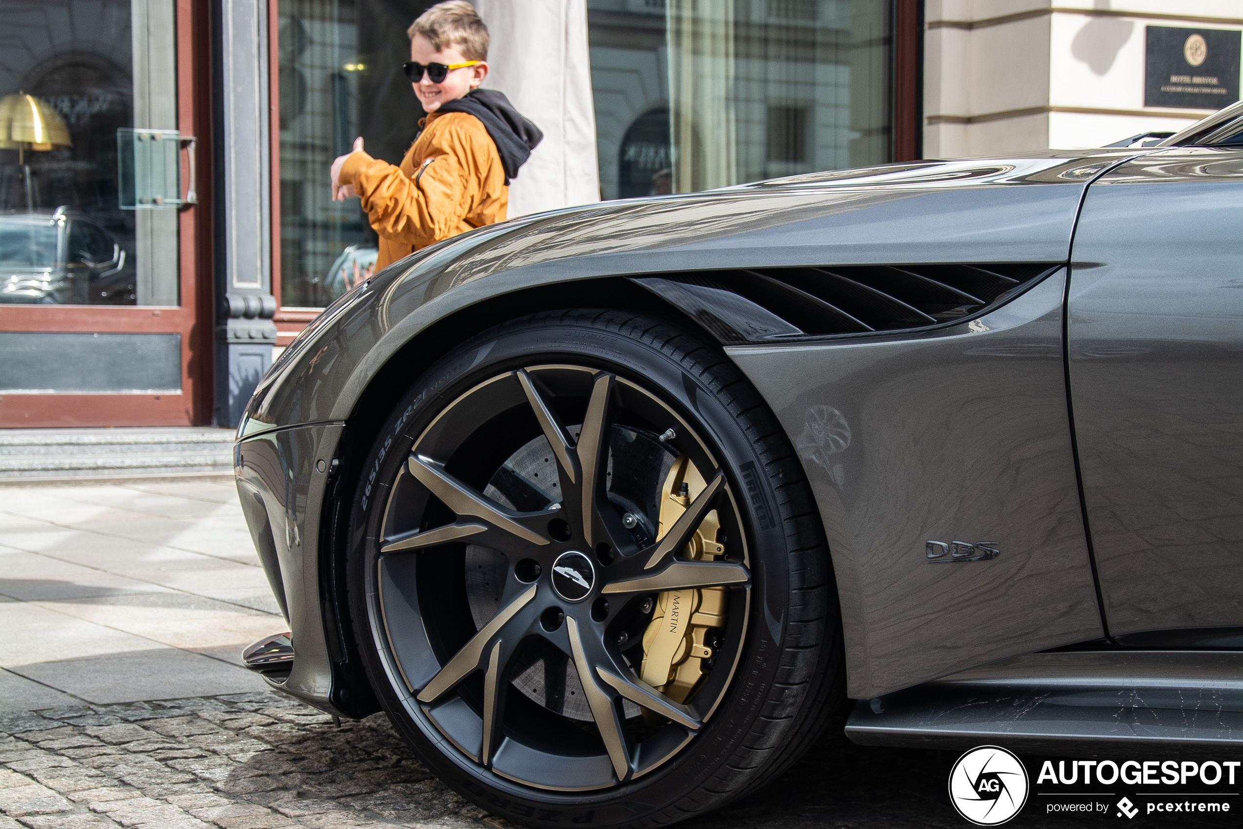 Aston Martin DBS Superleggera