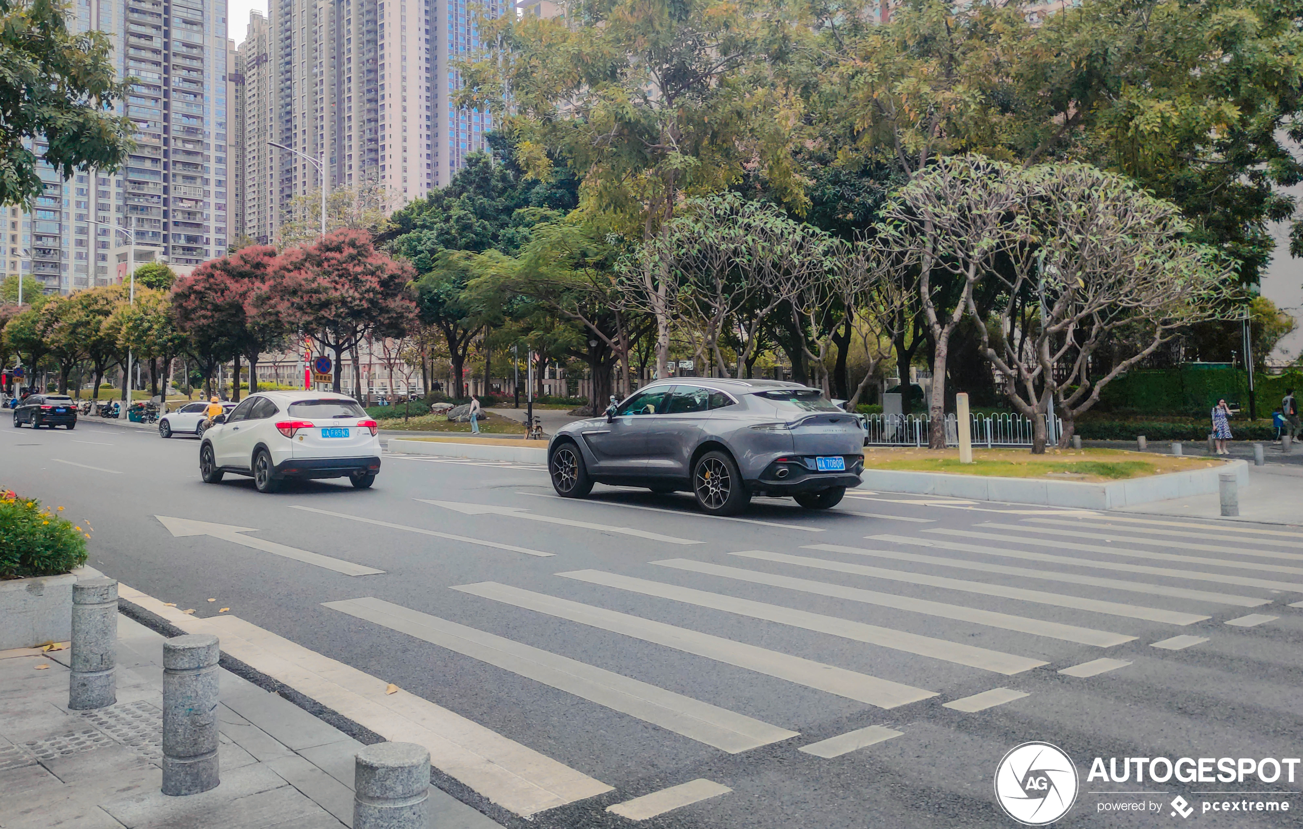 Aston Martin DBX