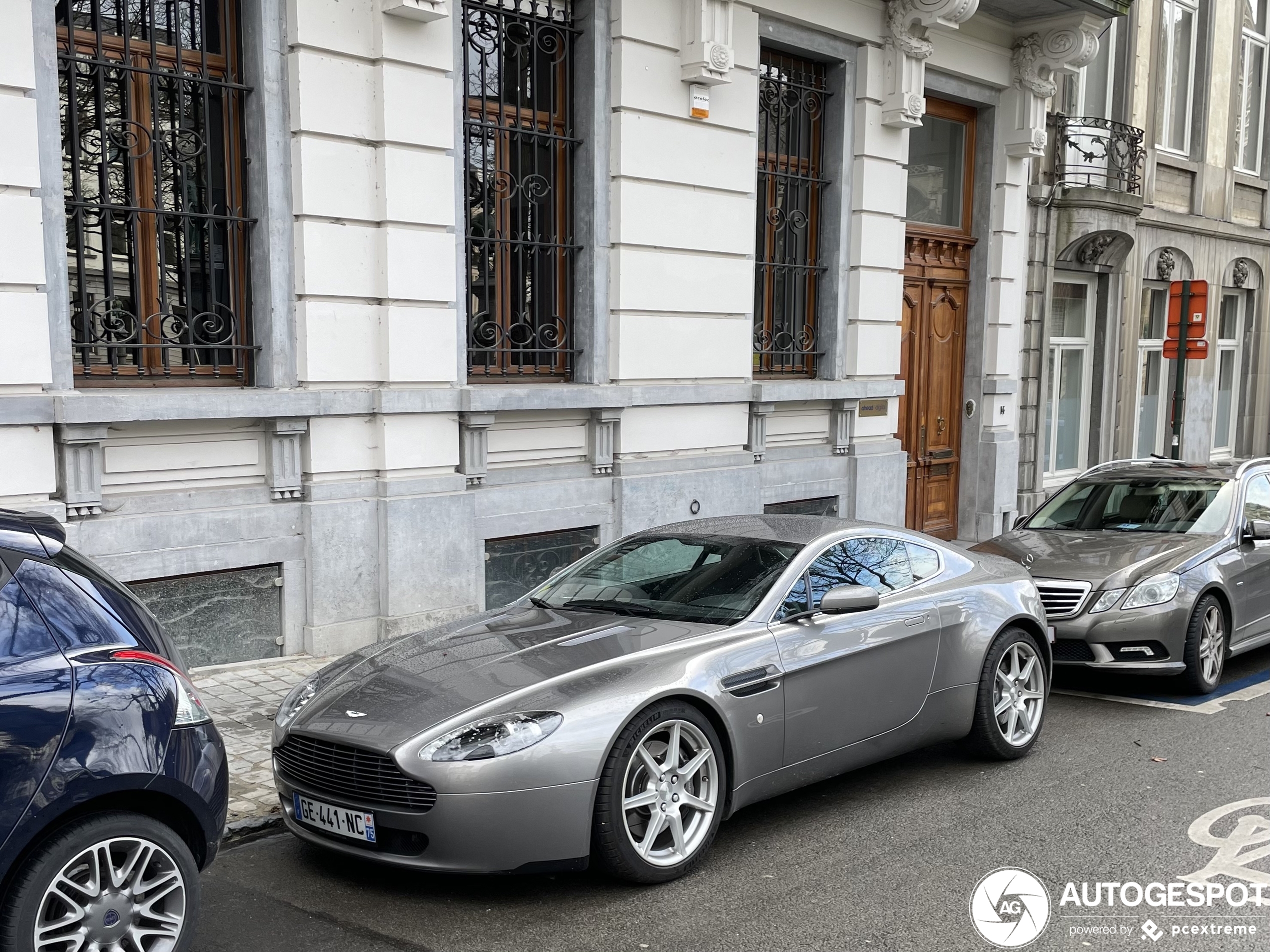 Aston Martin V8 Vantage