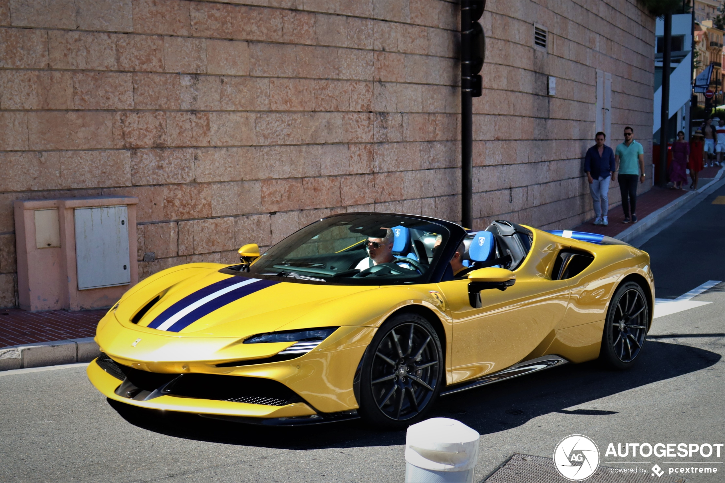 Ferrari SF90 Spider Assetto Fiorano