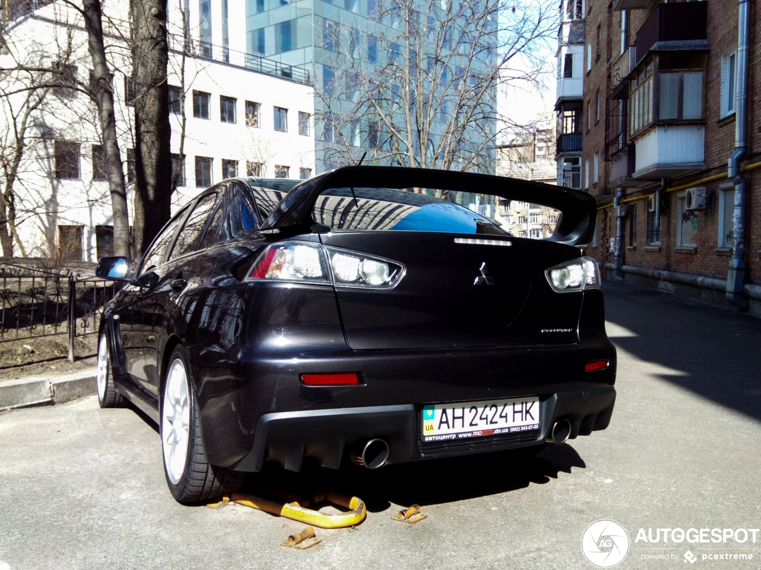 Mitsubishi Lancer Evolution X