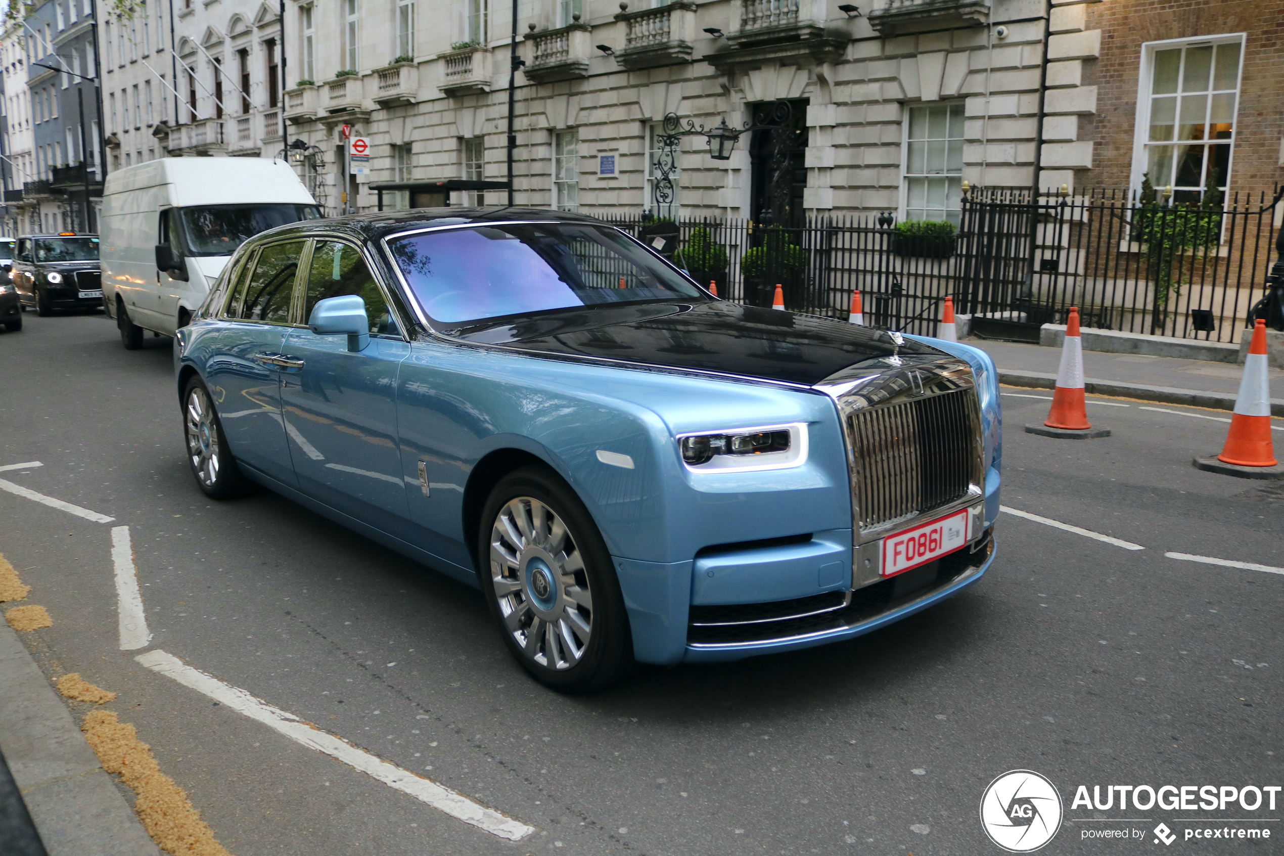 Rolls-Royce Phantom VIII