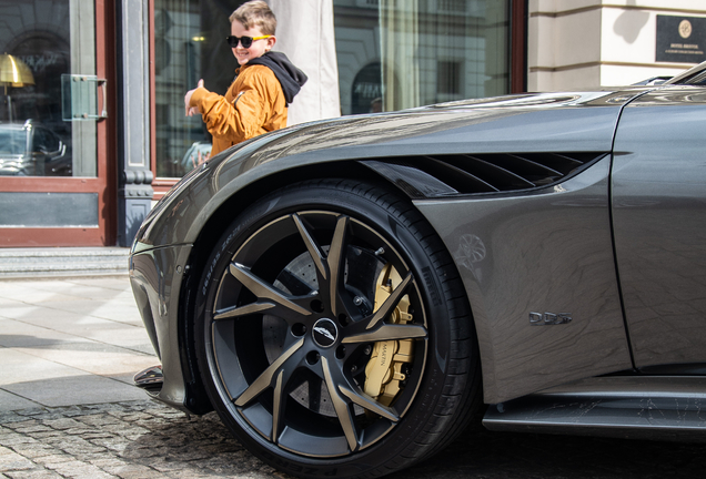 Aston Martin DBS Superleggera