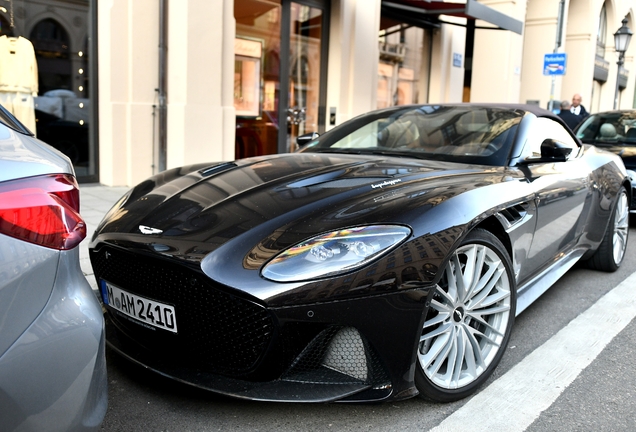 Aston Martin DBS Superleggera Volante