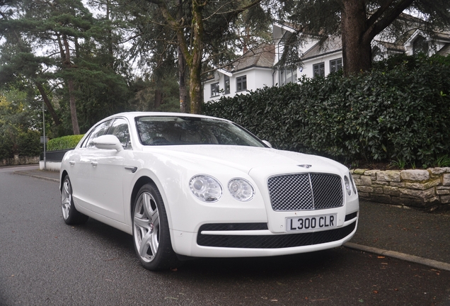 Bentley Flying Spur V8