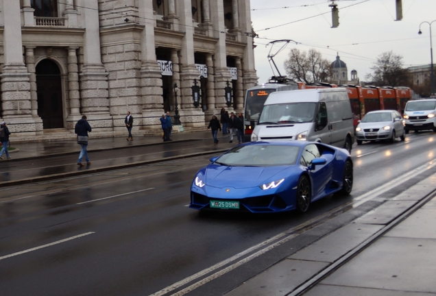 Lamborghini Huracán LP640-4 EVO