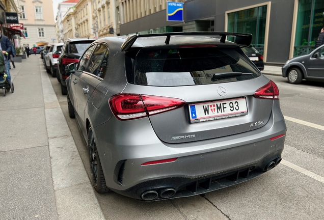 Mercedes-AMG A 45 S W177