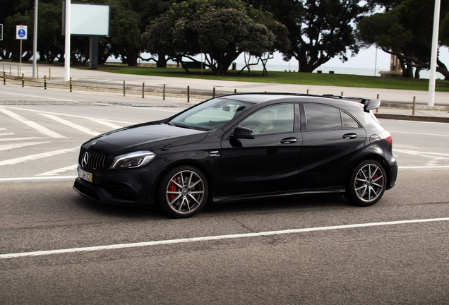 Mercedes-AMG A 45 W176 2015