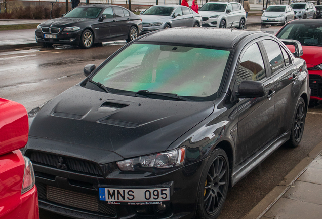 Mitsubishi Lancer Evolution X