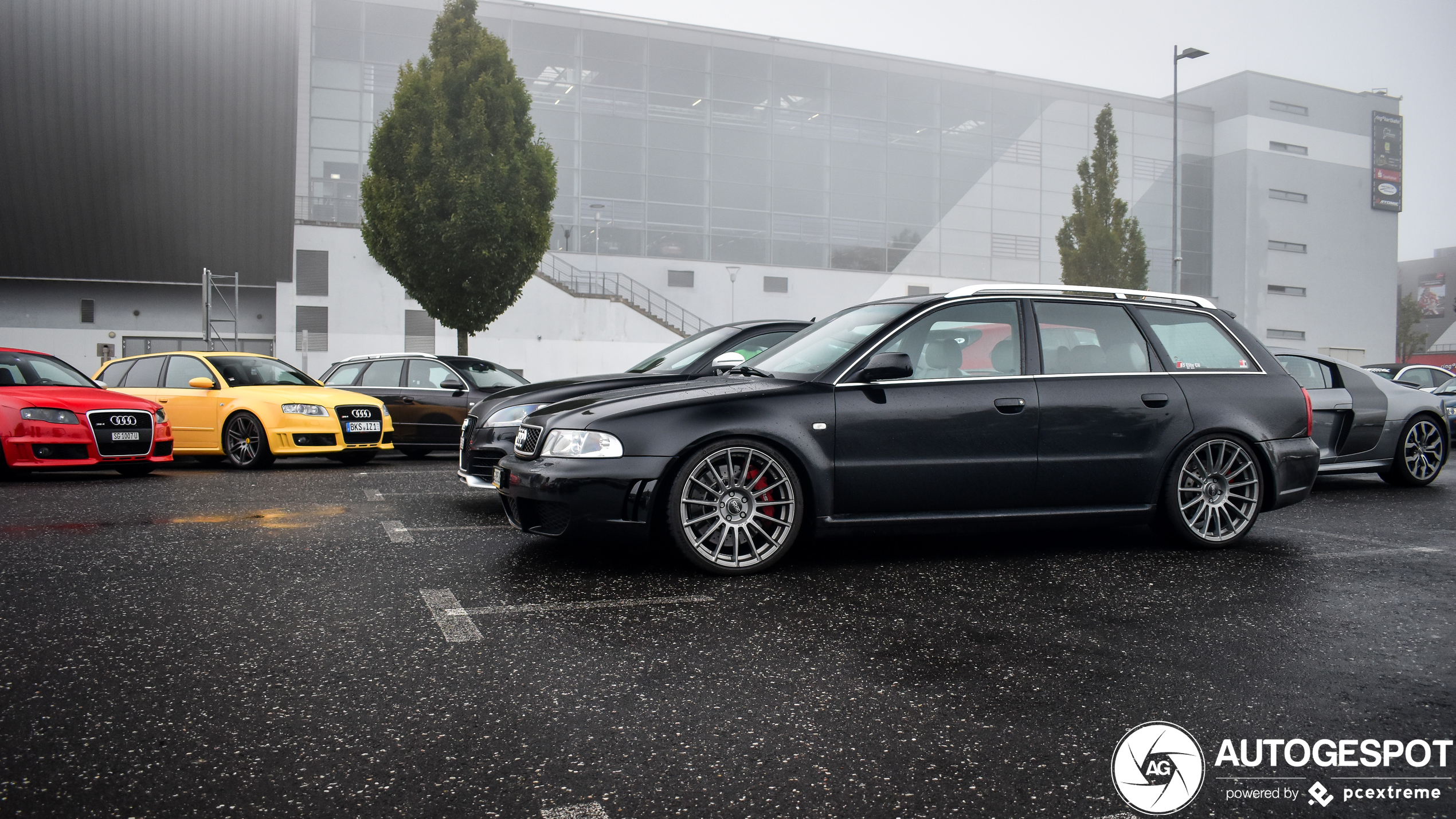 Audi RS4 Avant B5