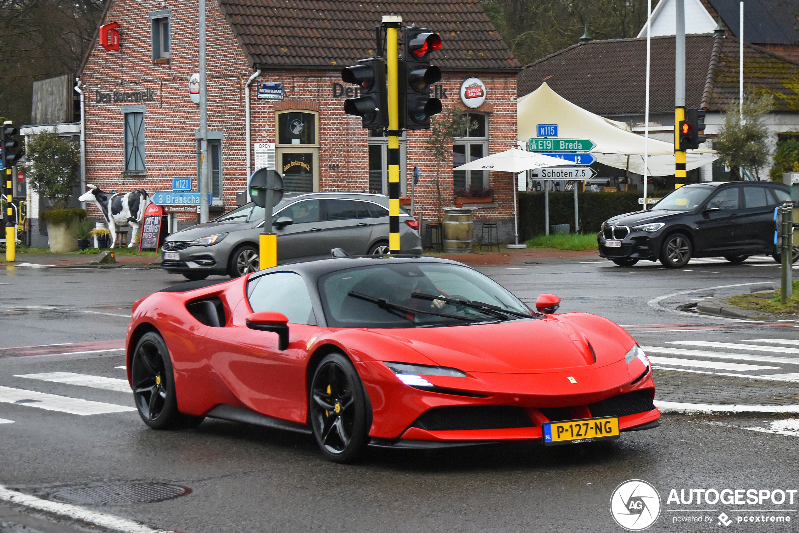 Ferrari SF90 Stradale