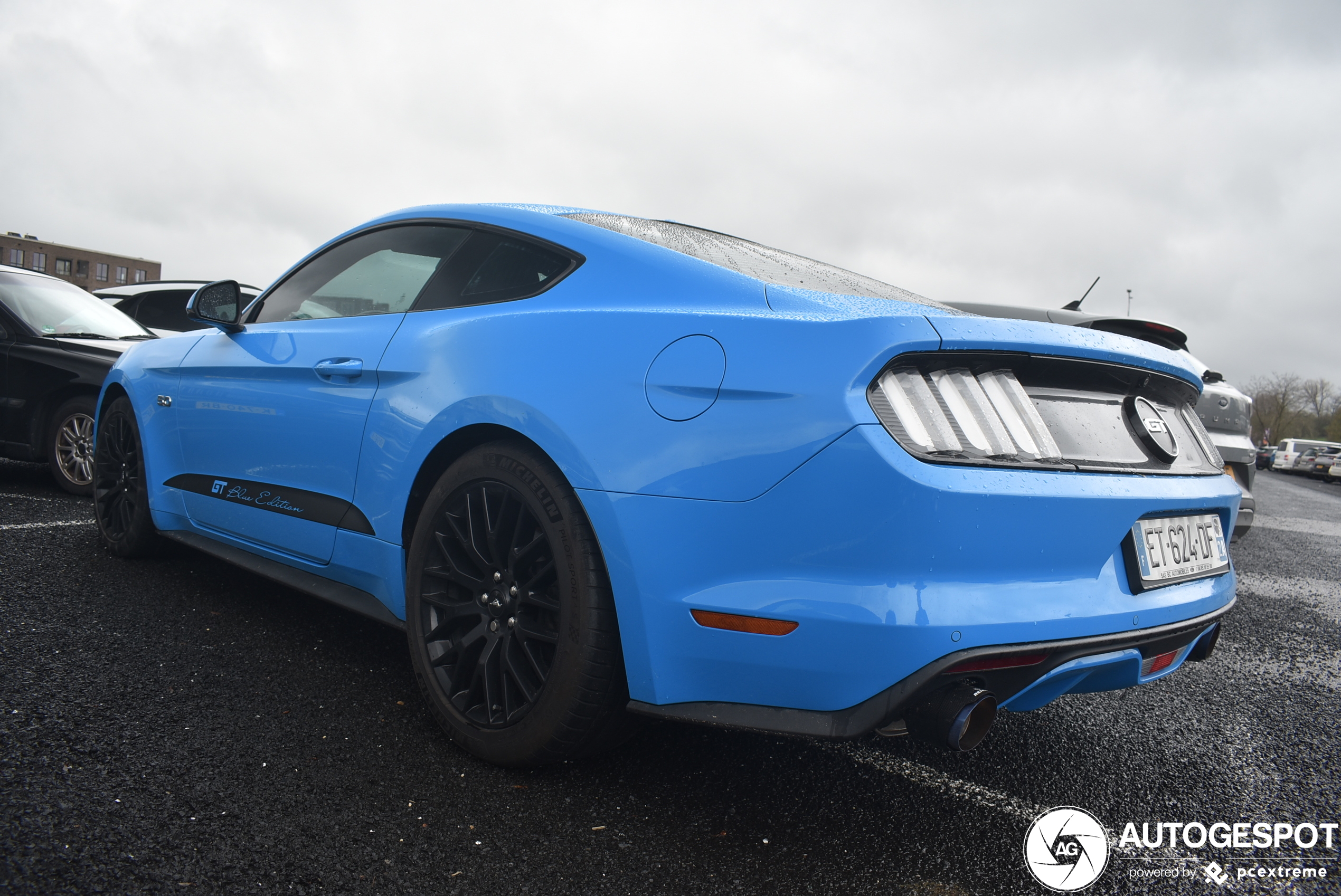 Ford Mustang GT 2015 Blue Edition