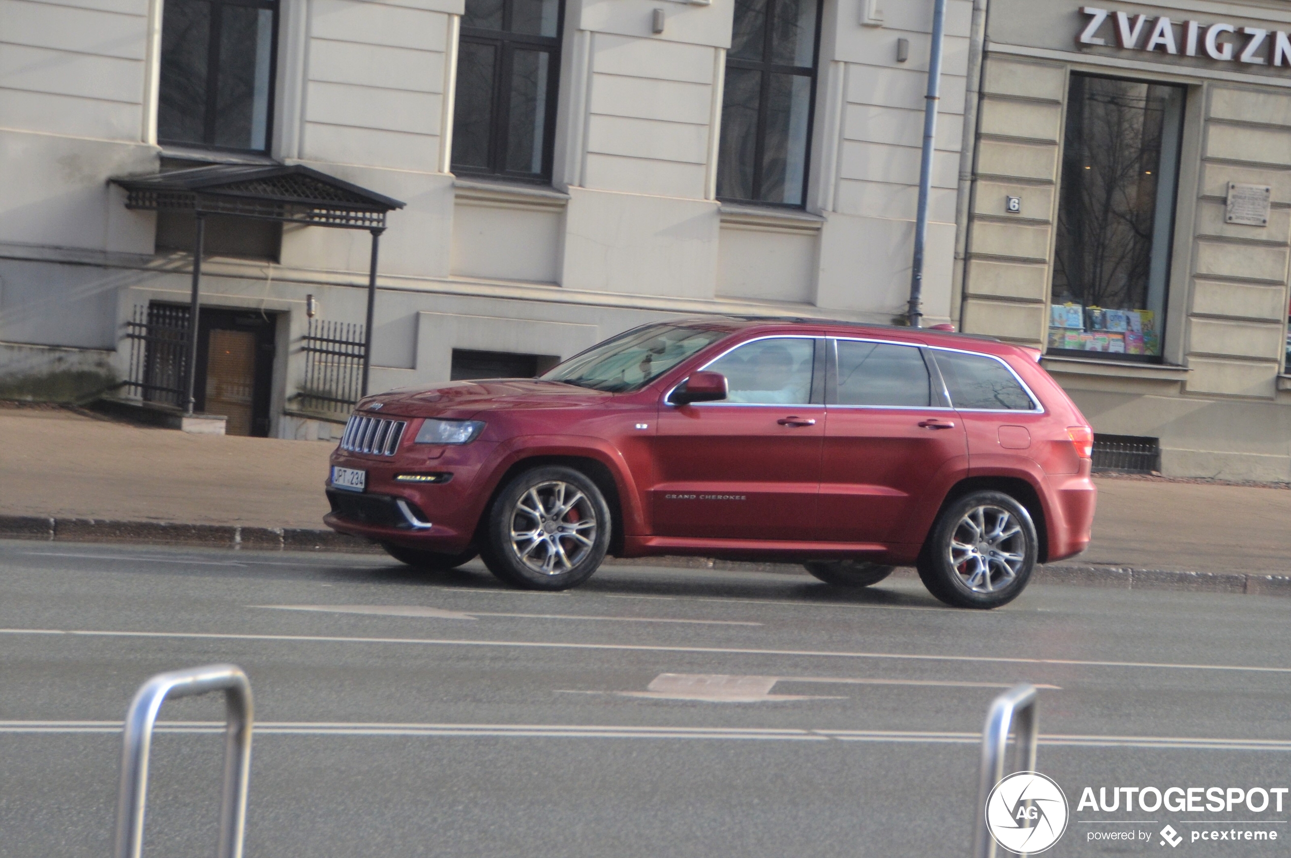 Jeep Grand Cherokee SRT-8 2012