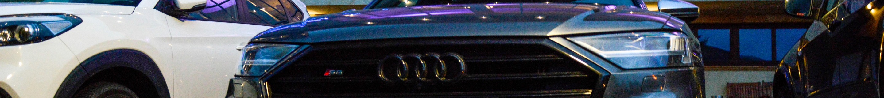 Audi S8 D5