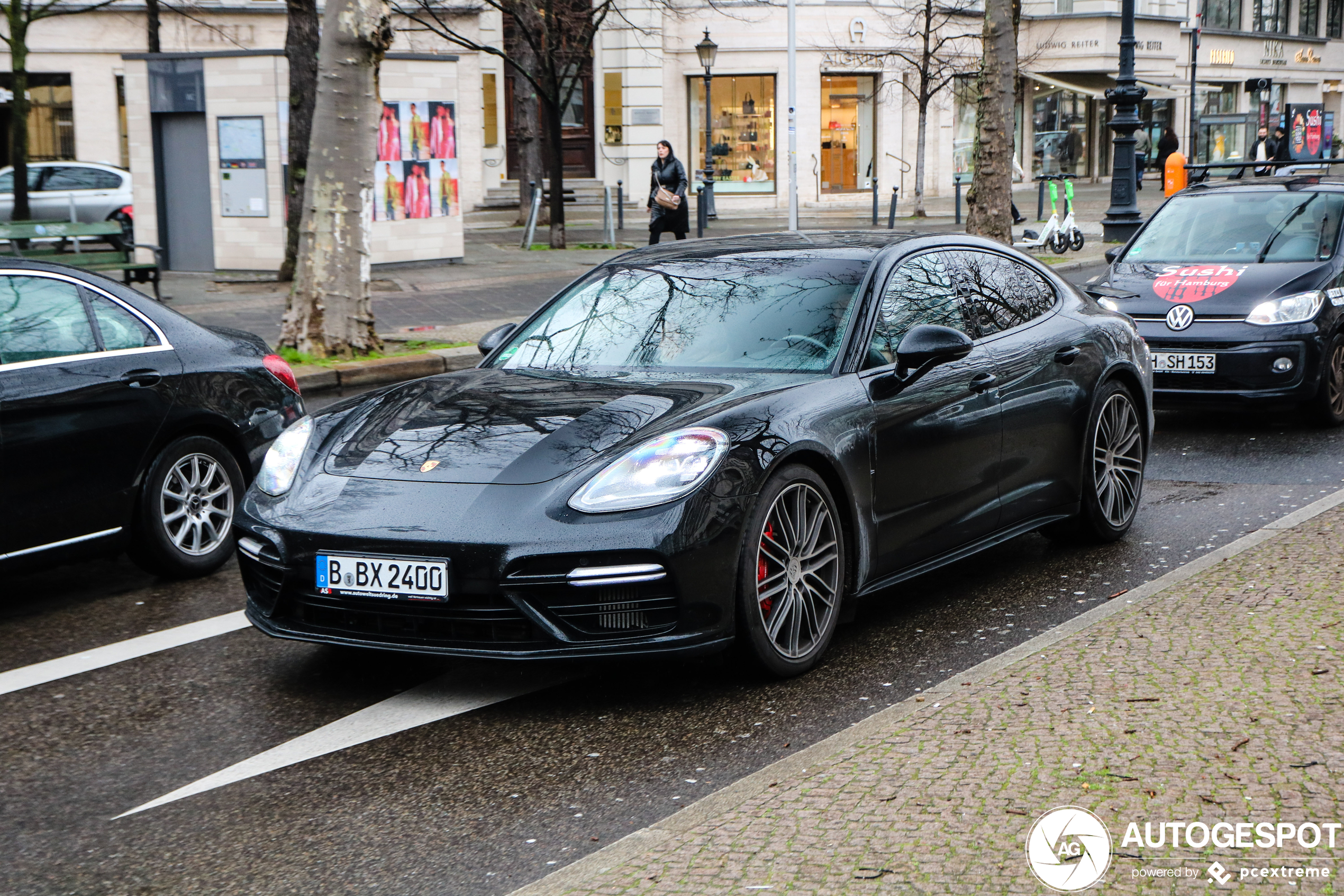 Porsche 971 Panamera Turbo