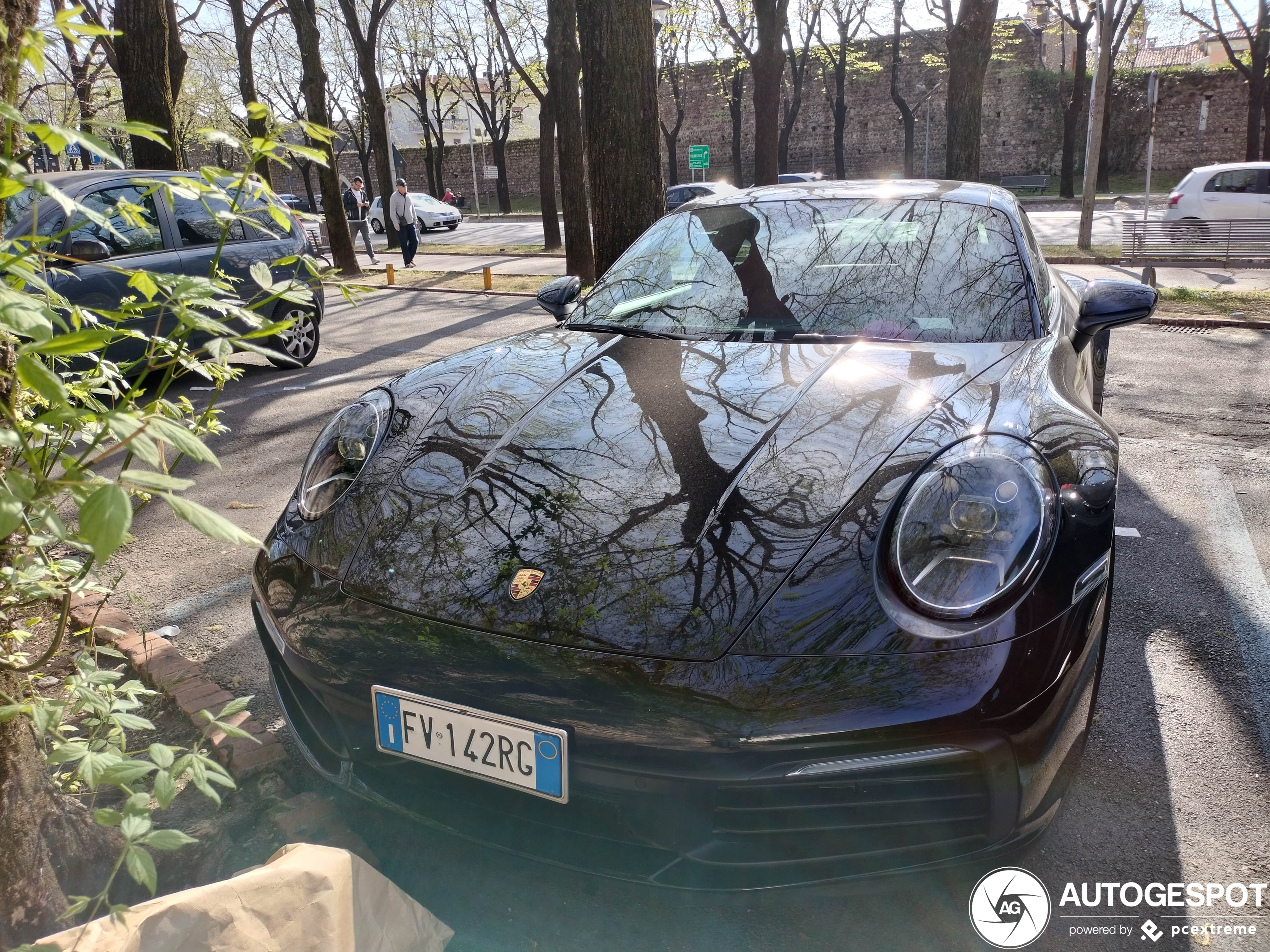 Porsche 992 Carrera 4S