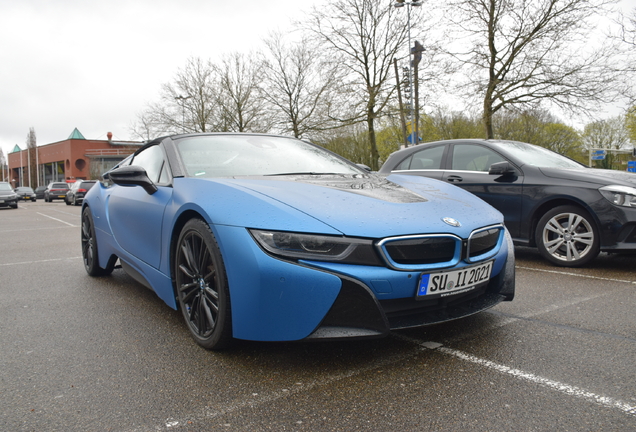 BMW i8 Roadster