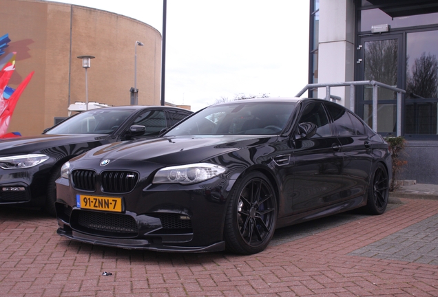 BMW M5 F10 2011