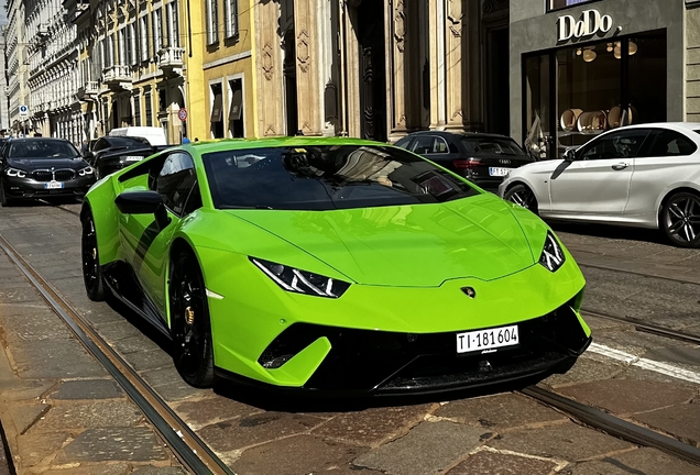 Lamborghini Huracán LP640-4 Performante