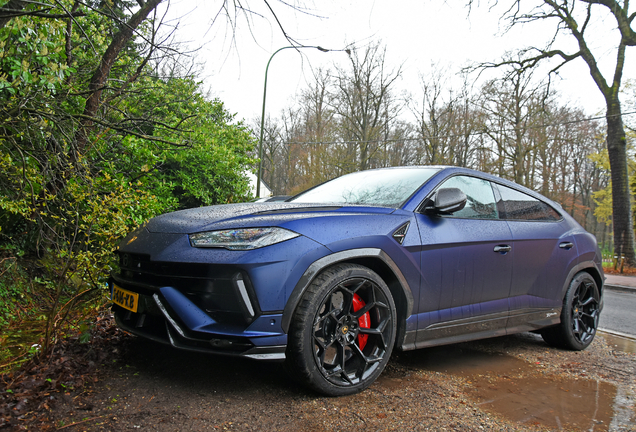 Lamborghini Urus Performante