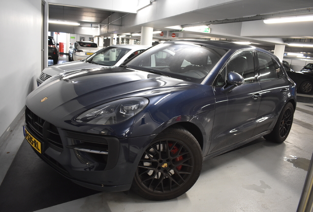 Porsche 95B Macan GTS MkII