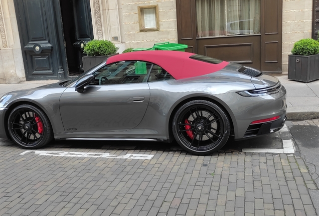 Porsche 992 Carrera 4 GTS Cabriolet