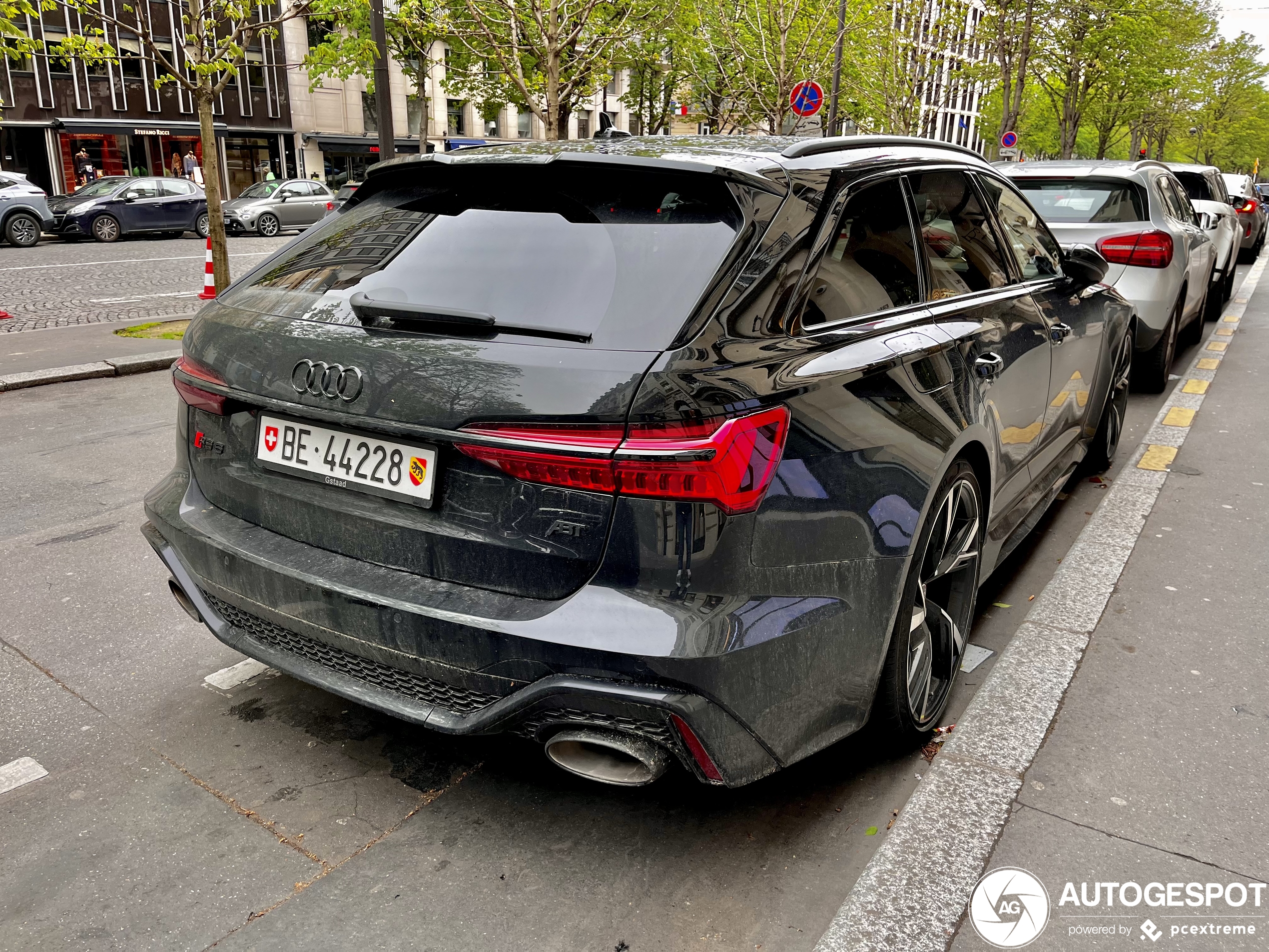 Audi RS6 Avant C8