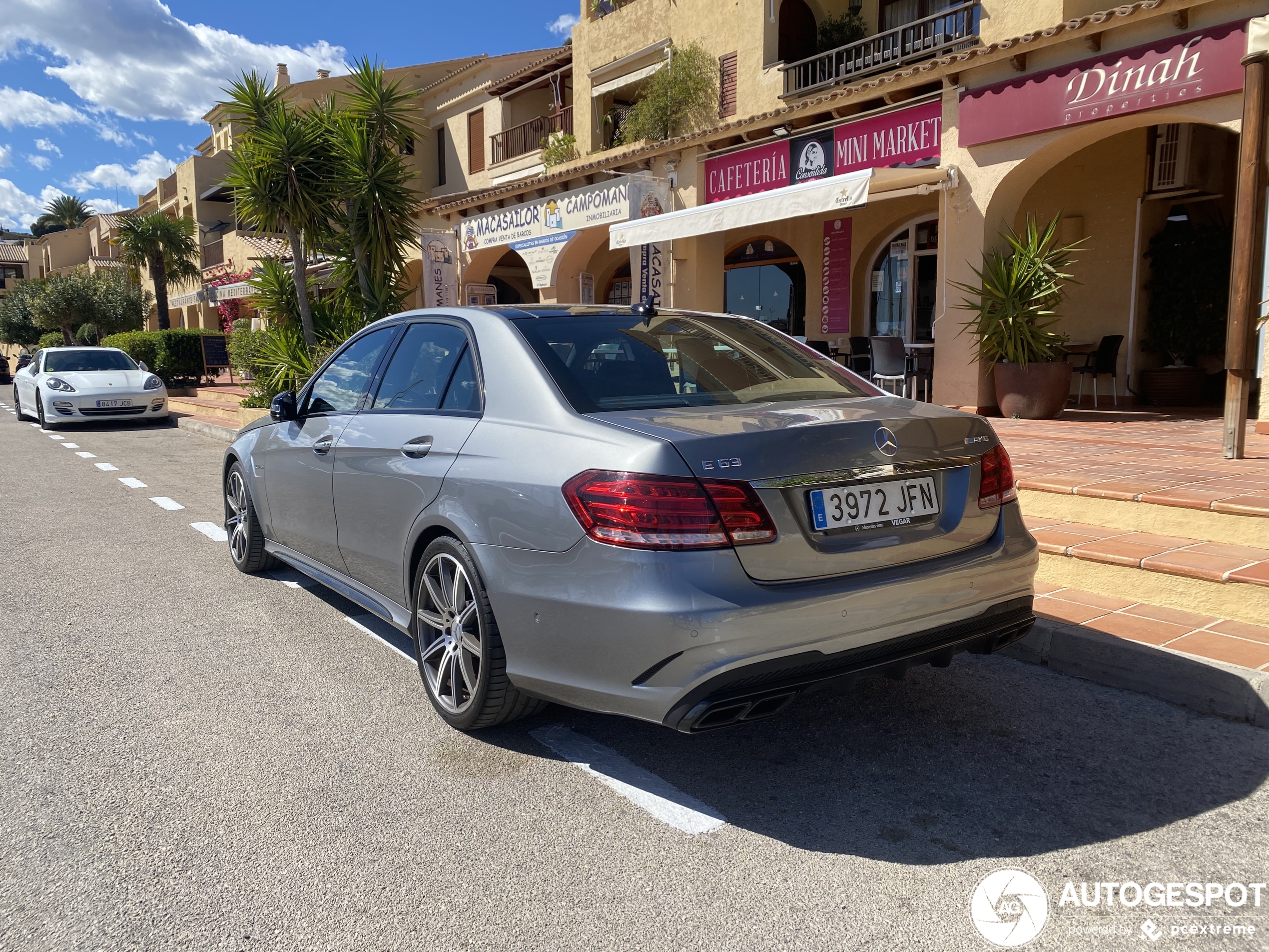 Mercedes-Benz E 63 AMG S W212