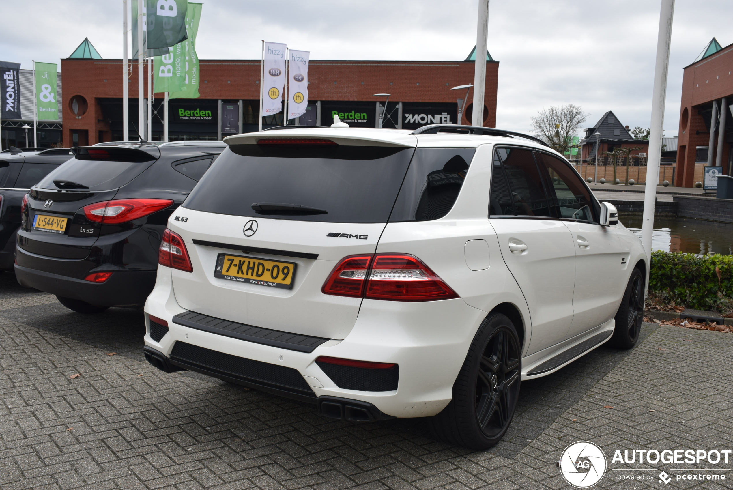 Mercedes-Benz ML 63 AMG W166