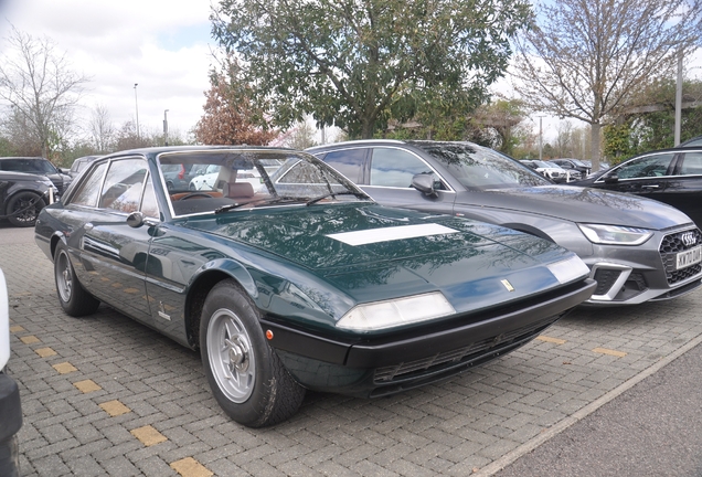 Ferrari 365 GT4 2+2