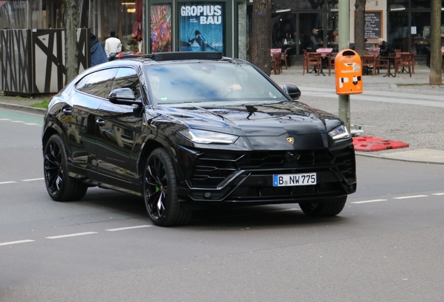 Lamborghini Urus