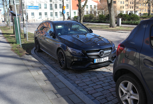 Mercedes-AMG C 63 S Estate S205