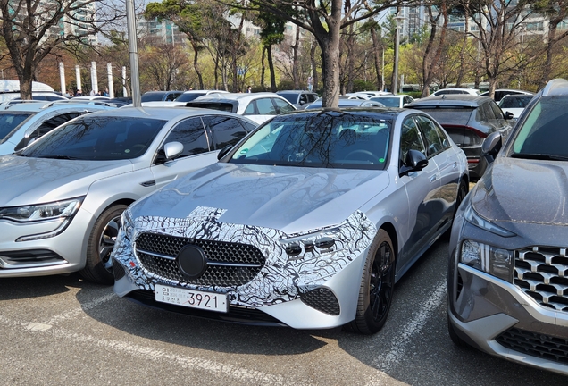 Mercedes-Benz E-Class W214