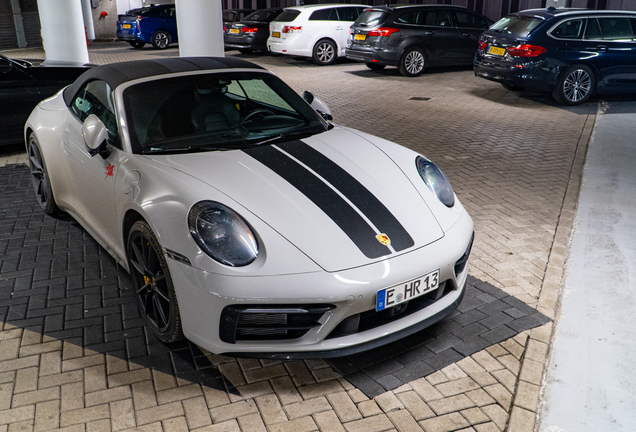 Porsche 992 Carrera 4S Cabriolet